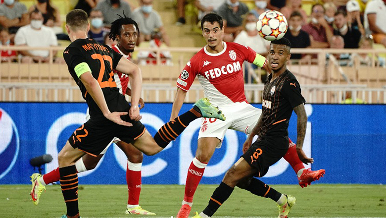 Soi kèo tài xỉu hiệp 1 AS Monaco vs Sturm Graz